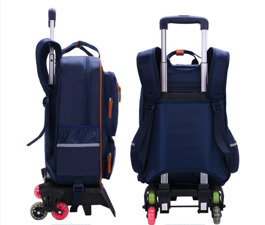 نموذج العرض الأمامي من حقيبة ظهر مدرسية المتداول للمدرسة الابتدائية