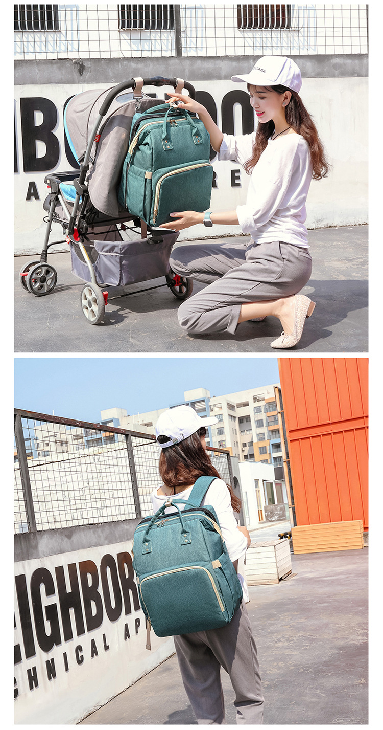 نموذج عرض حقيبة حفاضات الطفل