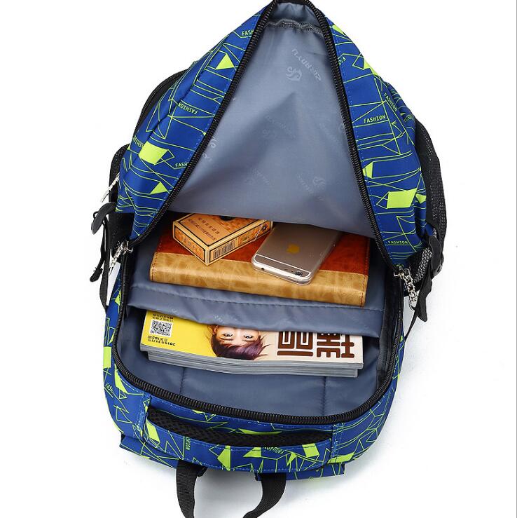 بطانة الظهر في الهواء الطلق