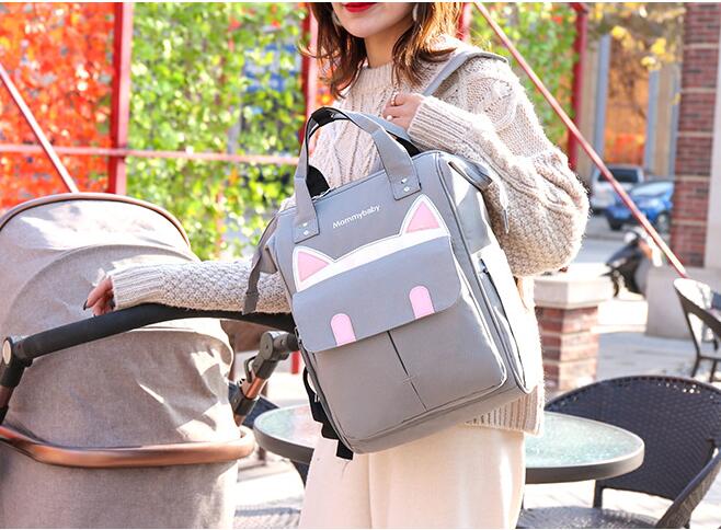 عرض نموذج حقيبة الأم رمادي