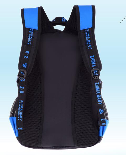 الجزء الخلفي من ظهره في الهواء الطلق خفيفة الوزن للكلية